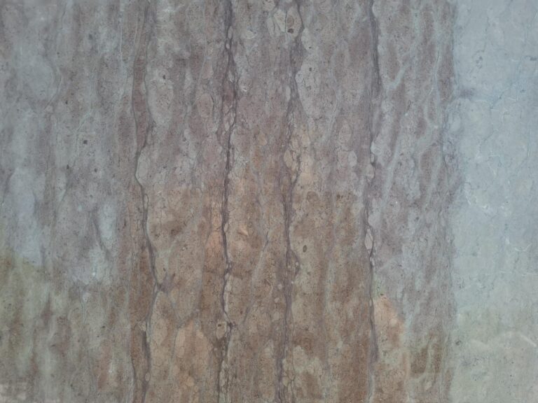 Rosso Castellavazzo levigato